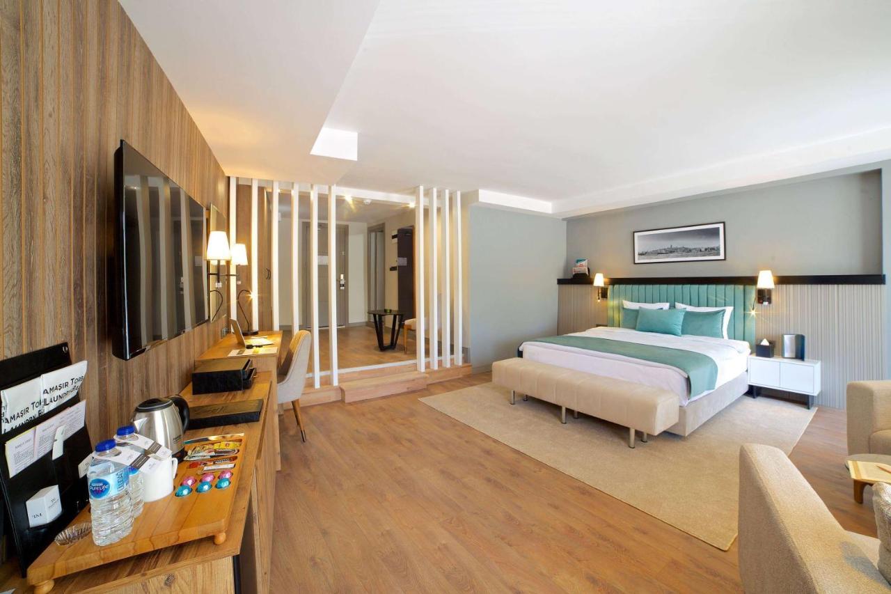 Days Inn By Wyndham Istanbul Arnavutkoy 外观 照片