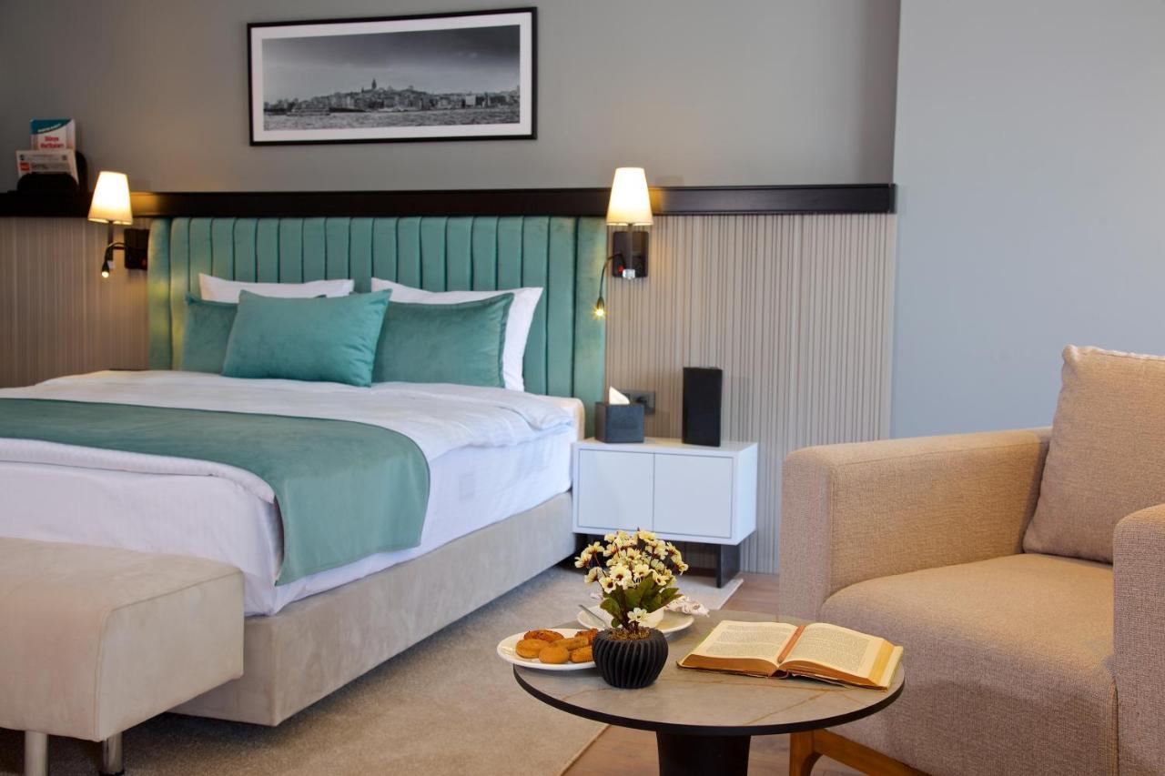Days Inn By Wyndham Istanbul Arnavutkoy 外观 照片